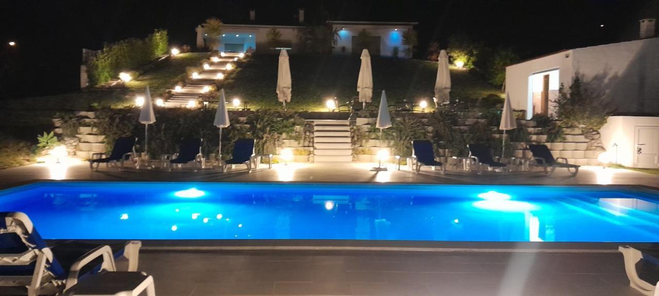 Casa Francisco Guest House Batalha Ngoại thất bức ảnh